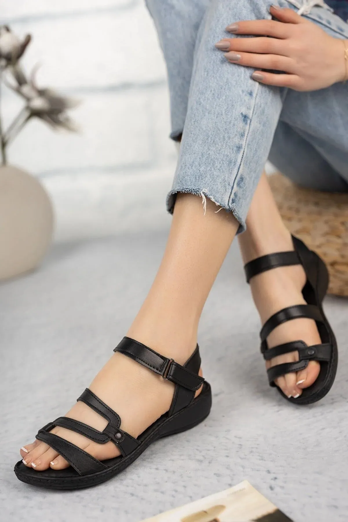 Anatomical Orthopedic Genuine Leather Comfortable Sole Women Slipper Sandals