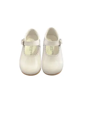 Andanines white charol blanco shoes