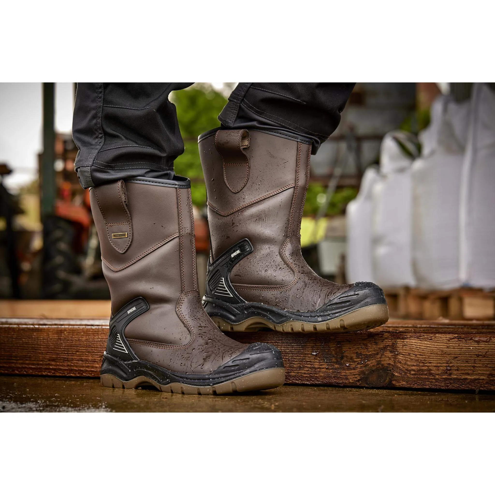 Apache AP305 Brown Waterproof Safety Rigger Boots