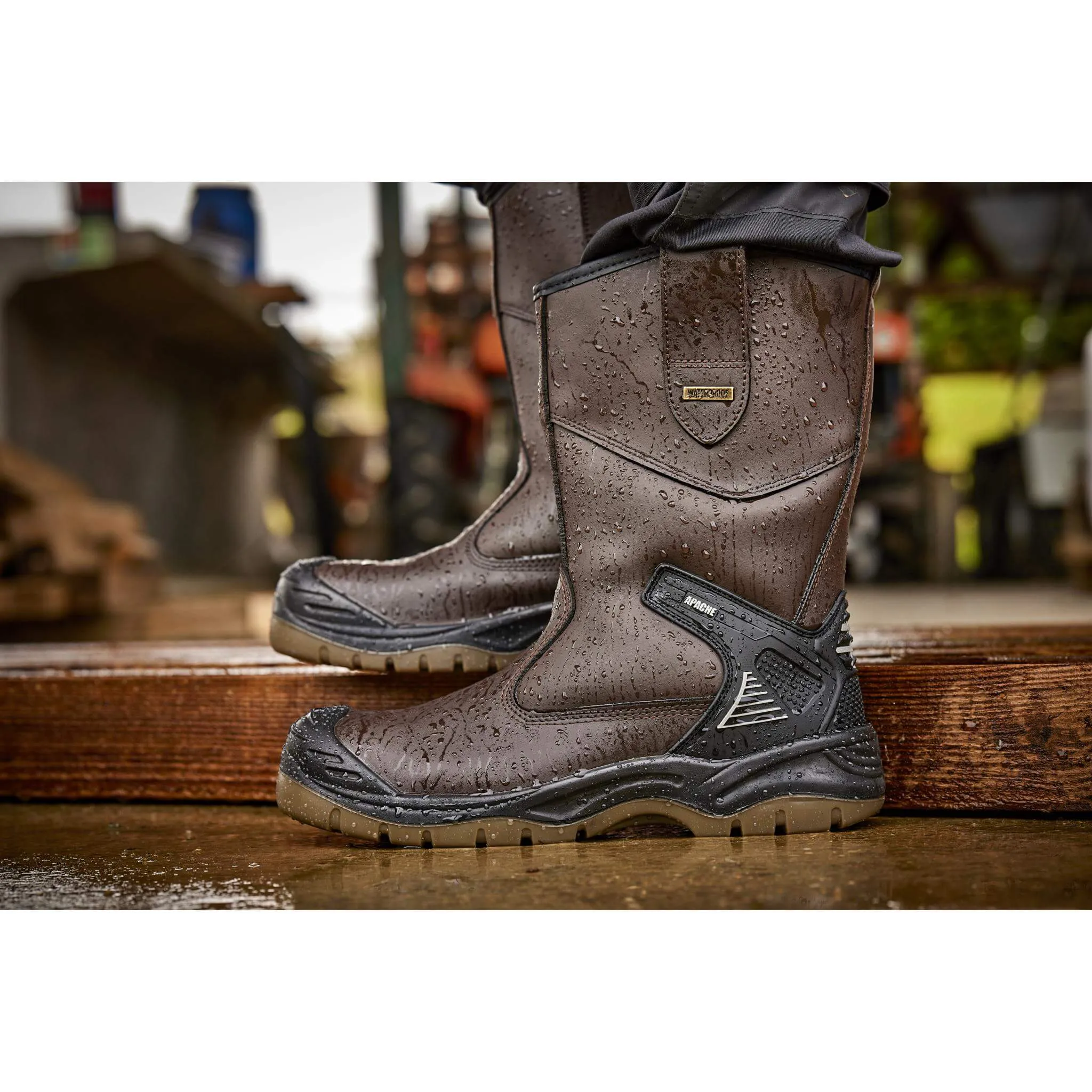 Apache AP305 Brown Waterproof Safety Rigger Boots